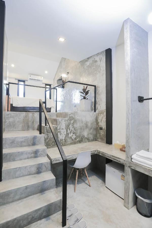 In My Place Cafotel Khlong Thom Εξωτερικό φωτογραφία