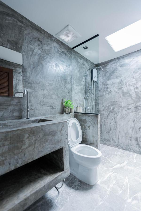 In My Place Cafotel Khlong Thom Εξωτερικό φωτογραφία