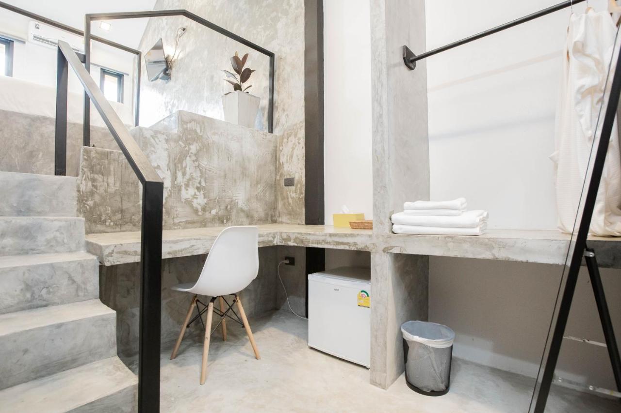 In My Place Cafotel Khlong Thom Εξωτερικό φωτογραφία